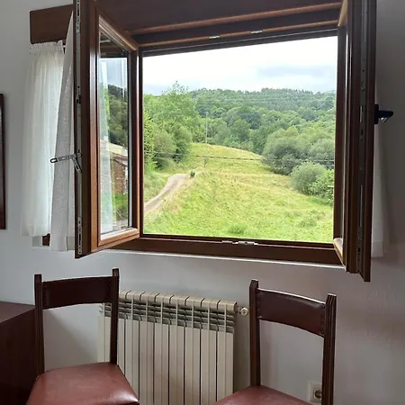 Holiday home Casa Con Jardin A Pie De Playa Y Montana *