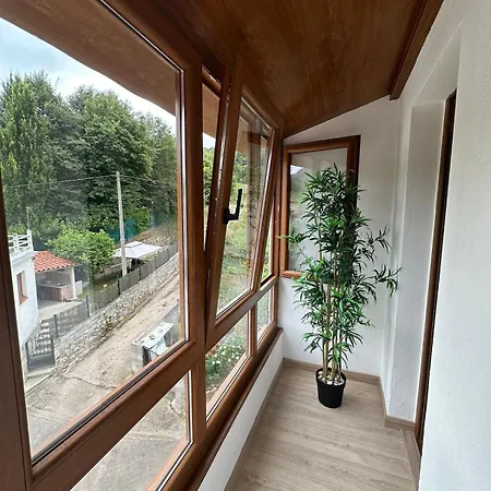 Holiday home Casa Con Jardin A Pie De Playa Y Montana Panes